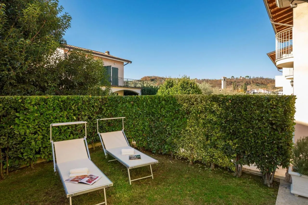 La Romantica Holiday Home By Wonderful Italy Manerba del Garda 0*,  Ιταλία